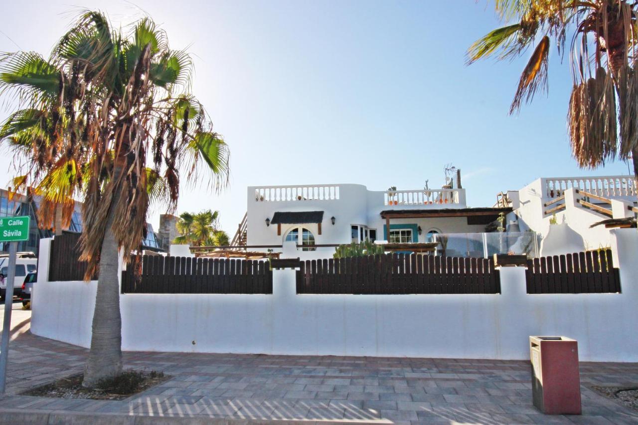 Caleta Beach House Caleta de Fuste Extérieur photo