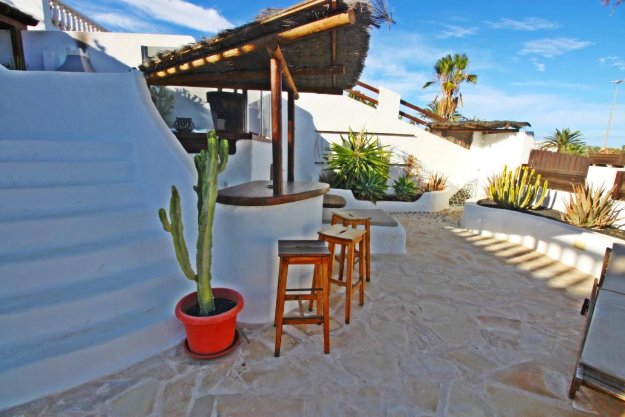 Caleta Beach House Caleta de Fuste Extérieur photo